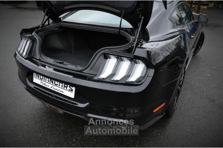 Ford Mustang Fastback 5.0 V8 Ti-VCT - 440 BVA 2015 COUPE GT PHASE 2 - <small></small> 57.900 € <small>TTC</small> - #12