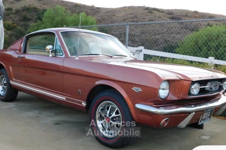 Ford Mustang FASTBACK, 'Code A GT. 4 SPEED, - <small></small> 61.900 € <small>TTC</small> - #1