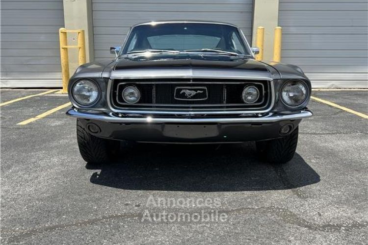 Ford Mustang fastback v8 - <small></small> 90.000 € <small>TTC</small> - #2