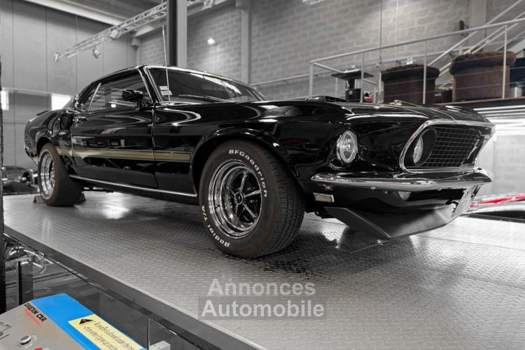 Ford Mustang Ford Mustang Mach 1 Super Cobra Jet V8 7.0 428 Sportsroof– Restaurée - <small></small> 159.900 € <small>TTC</small> - #24