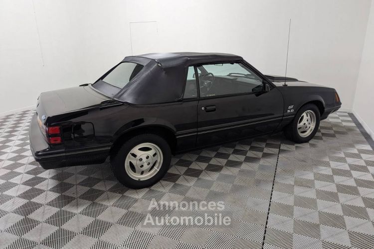 Ford Mustang glx 5.0 convertible  - <small></small> 30.000 € <small>TTC</small> - #2