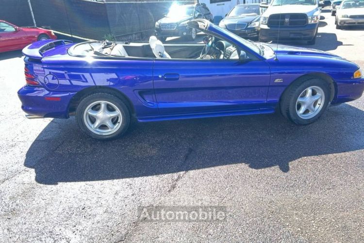 Ford Mustang gt 2dr convertible  - <small></small> 17.000 € <small>TTC</small> - #22