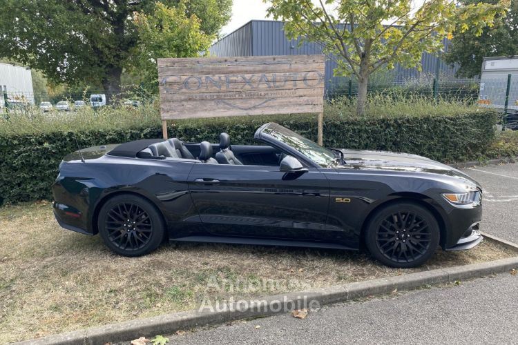 Ford Mustang GT Cabriolet 5.0l 2017 - <small></small> 56.000 € <small>TTC</small> - #2