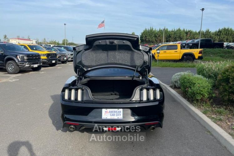 Ford Mustang GT Fastback 5.0 V8 Ti-VCT - 421 - BVA - PAS DE MALUS - <small></small> 39.900 € <small>TTC</small> - #5