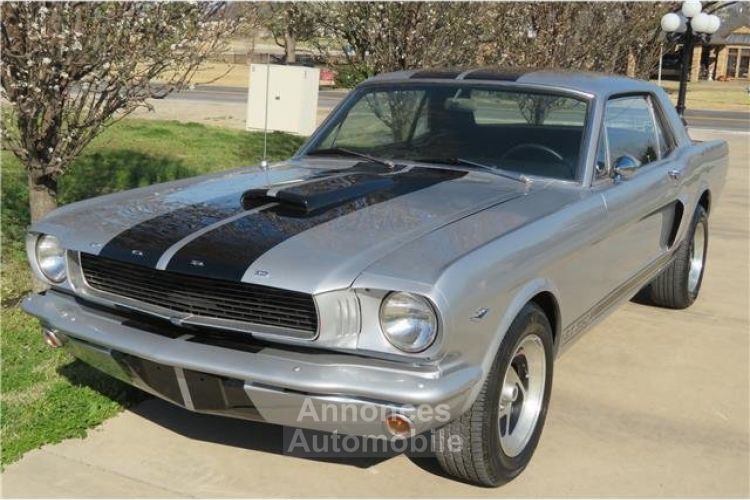 Ford Mustang GT350 - <small></small> 27.900 € <small>TTC</small> - #1