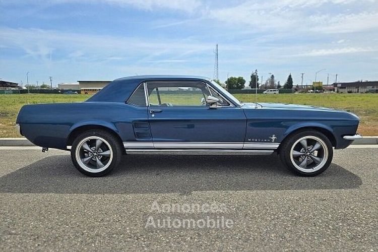 Ford Mustang RESTOMOD COUPE ACAPULCO BLUE 302 V8 - <small></small> 32.800 € <small>TTC</small> - #2