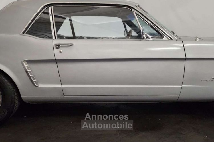Ford Mustang V8 4.7 l Coupé - <small></small> 35.000 € <small>TTC</small> - #11
