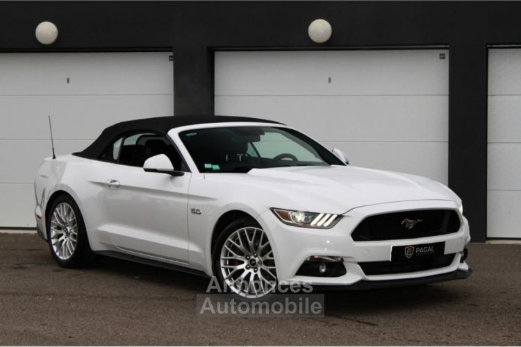 Ford Mustang V8 5.0 CABRIOLET | 1.HAND CAR PLAY BREMBO - <small></small> 39.900 € <small>TTC</small> - #8