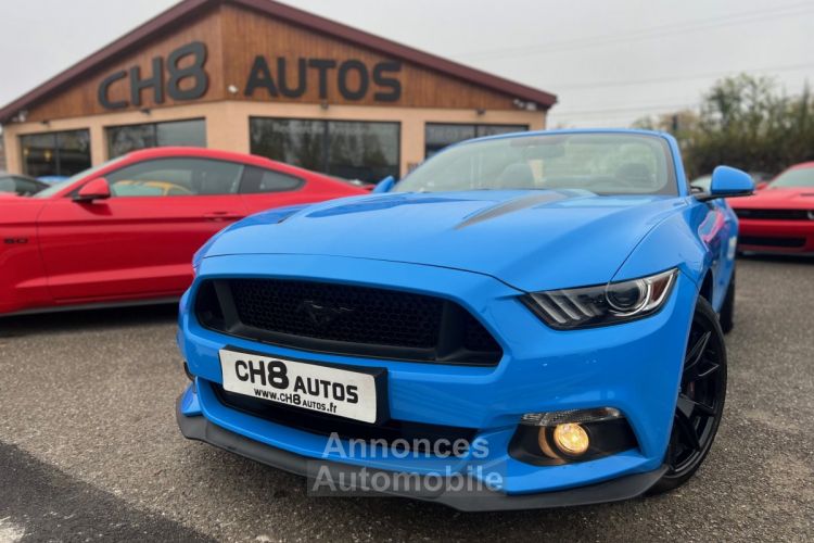 Ford Mustang V8 5.0 GT CABRIOLET 1ERE MAIN GRABBER BLUE PACK PREMIUM 8680 KMS * DISPONIBLE ET VISIBLE SUR NOTRE PARC* 48900eur - <small></small> 48.900 € <small>TTC</small> - #2