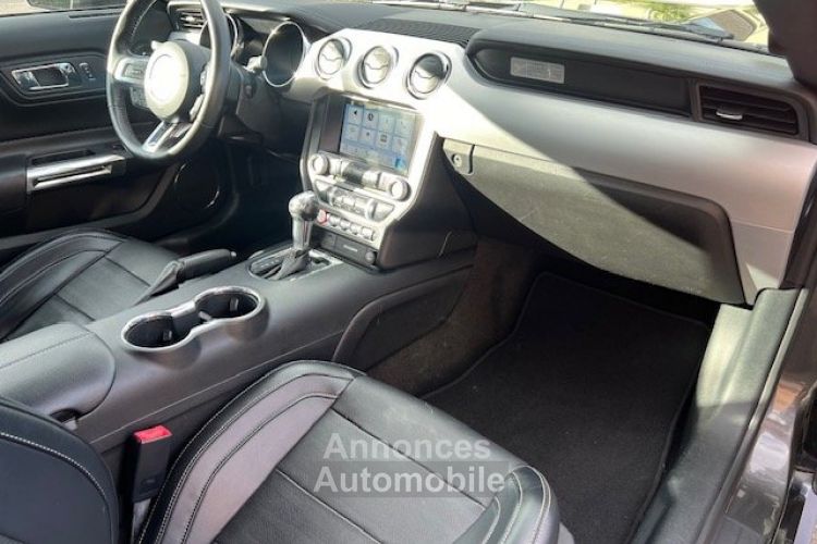 Ford Mustang V8 5.0 GT Cabriolet Boîte Automatique Navigation Sync 3 pack premium *dispo et visible sur notre parc * 39900€ - <small></small> 39.900 € <small>TTC</small> - #4