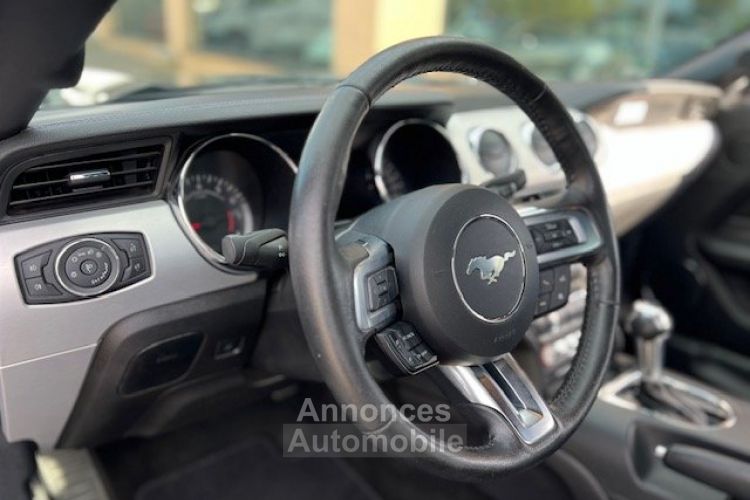 Ford Mustang V8 5.0 GT Cabriolet Boîte Automatique Navigation Sync 3 pack premium *dispo et visible sur notre parc * 39900€ - <small></small> 39.900 € <small>TTC</small> - #11