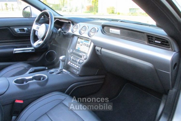 Ford Mustang v8 5.0 gt cabriolet *dispo et visible sur notre parc* boite auto pack premium 49900€ - <small></small> 49.900 € <small>TTC</small> - #10