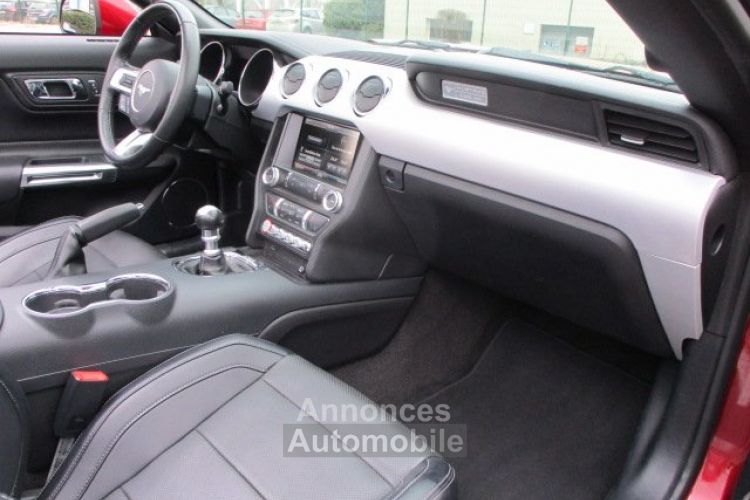 Ford Mustang V8 5.0 GT cabriolet *dispo et visible sur notre parc* boite méca pack premium 41900 € - <small></small> 41.900 € <small>TTC</small> - #3