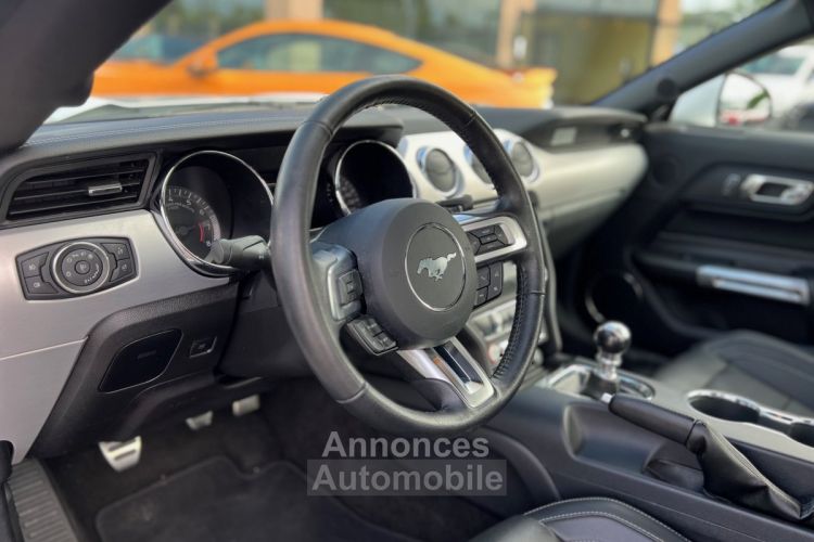 Ford Mustang V8 5.0 GT Fastback pack premium sync 3 1ère main 39900 € - <small></small> 39.900 € <small>TTC</small> - #13