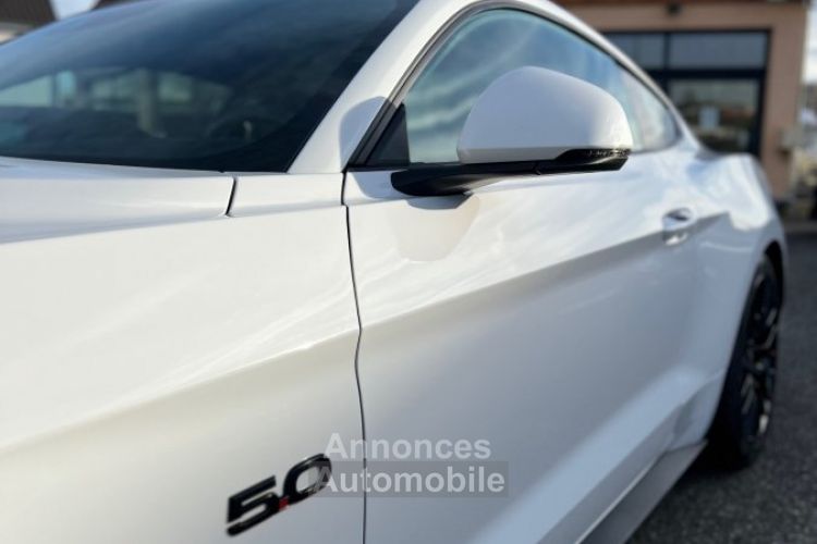 Ford Mustang V8 5.0 GT FASTBACK PHASE 2 450 CH *DISPO ET VISIBLE SUR NOTRE PARC* JANTES NOIR PACK PREMIUM 31841KMS TOIT NOIR 47900 € - <small></small> 47.900 € <small>TTC</small> - #16