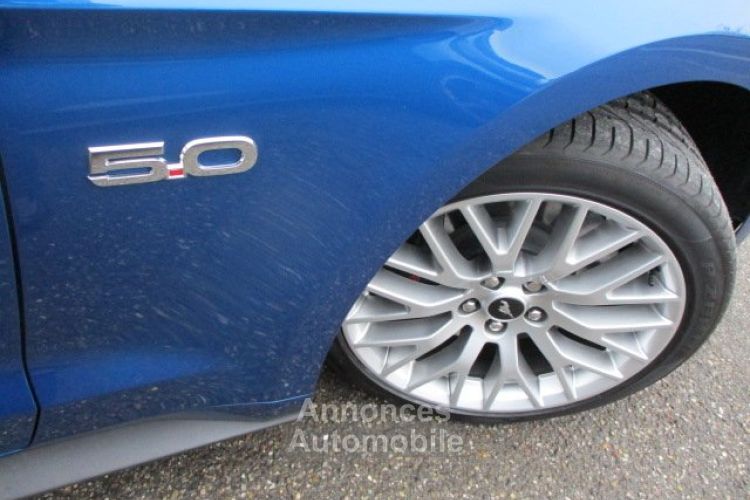 Ford Mustang V8 5.0 GT Fastback *dispo et visible sur notre parc* boite auto pack premium bleu cuir beige magnifique 45900 € - <small></small> 45.900 € <small>TTC</small> - #3