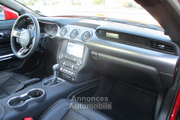 Ford Mustang v8 5.0 gt fastback *dispo et visible sur notre parc* boite auto pack premium garantie 7ans 51900€ - <small></small> 51.900 € <small>TTC</small> - #4