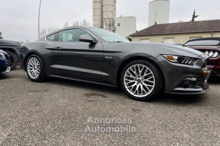 Ford Mustang V8 5.0 GT FASTBACK *DISPO ET VISIBLE SUR NOTRE PARC* BOITE AUTO PACK PREMIUM GRIS FONCE 41900 € - <small></small> 41.900 € <small>TTC</small> - #28