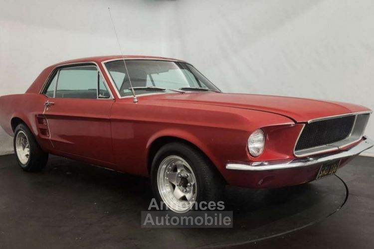 Ford Mustang V8 Coupé - <small></small> 17.850 € <small>TTC</small> - #1