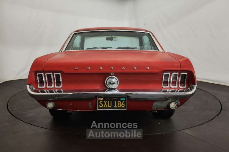 Ford Mustang V8 Coupé - <small></small> 17.850 € <small>TTC</small> - #6