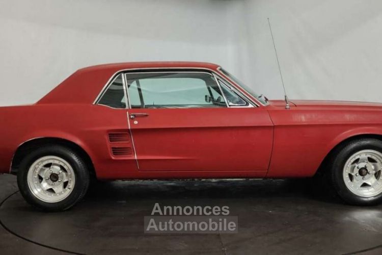 Ford Mustang V8 Coupé - <small></small> 17.850 € <small>TTC</small> - #9