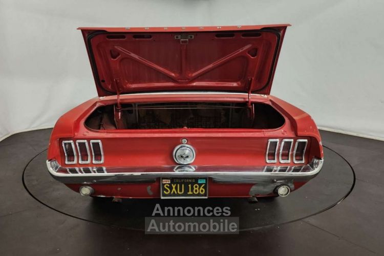 Ford Mustang V8 Coupé - <small></small> 17.850 € <small>TTC</small> - #42