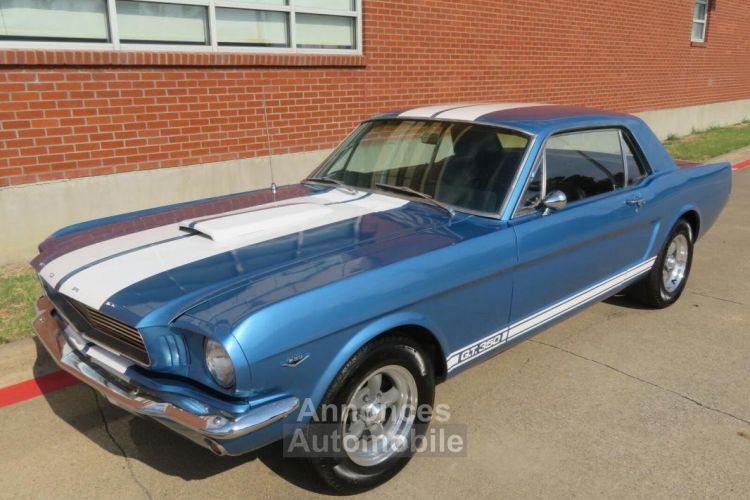 Ford Mustang V8 COUPÉ - <small></small> 32.000 € <small>TTC</small> - #1