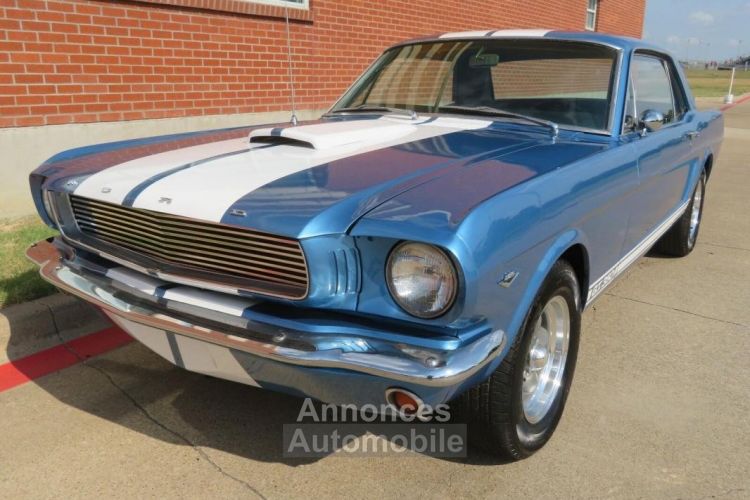 Ford Mustang V8 COUPÉ - <small></small> 32.000 € <small>TTC</small> - #39