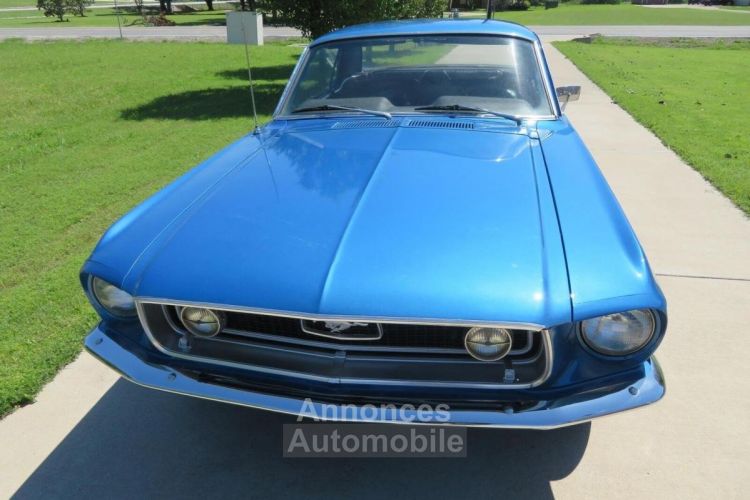 Ford Mustang V8 COUPÉ - <small></small> 29.900 € <small>TTC</small> - #21