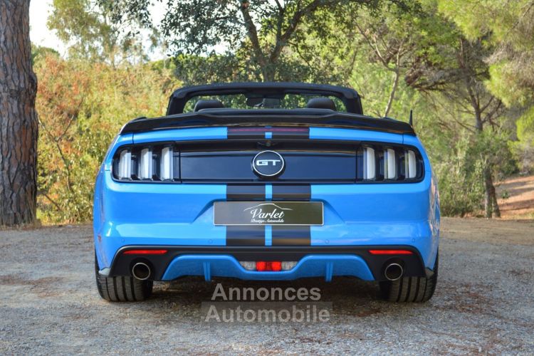Ford Mustang VI GT CABRIOLET 5.0 V8 421ch BOITE MANUELLE FULL OPTIONS SERIE LIMITEE BLUE EDITION - <small></small> 45.990 € <small>TTC</small> - #11