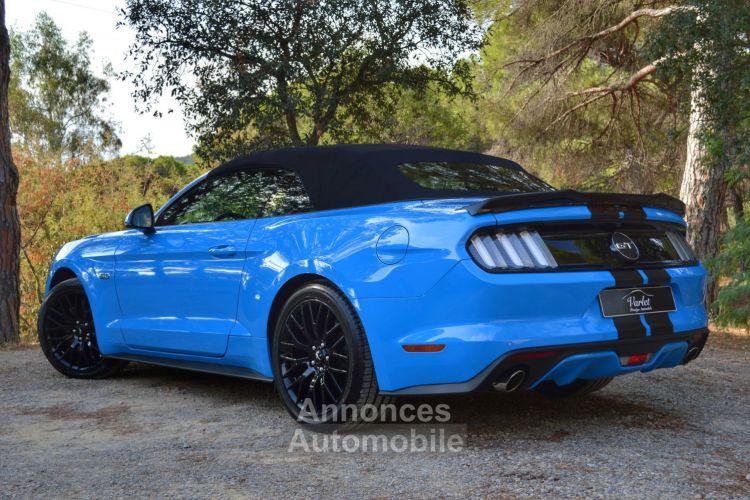 Ford Mustang VI GT CABRIOLET 5.0 V8 421ch BOITE MANUELLE FULL OPTIONS SERIE LIMITEE BLUE EDITION - <small></small> 45.990 € <small>TTC</small> - #18