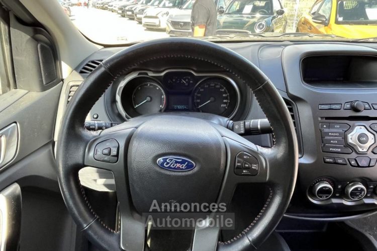 Ford Ranger 3.2 TDCi - 200 - BVA 2012 CABINE DOUBLE Wildtrak PHASE 1 - <small></small> 26.990 € <small>TTC</small> - #9