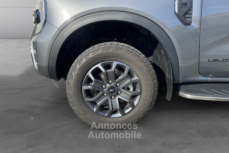 Ford Ranger DOUBLE CABINE 3.0 ECOBLUE V6 240 CH BVA10 e-4WD WILDTRAK TVA RECUP 680 KMS - <small></small> 64.480 € <small>TTC</small> - #17