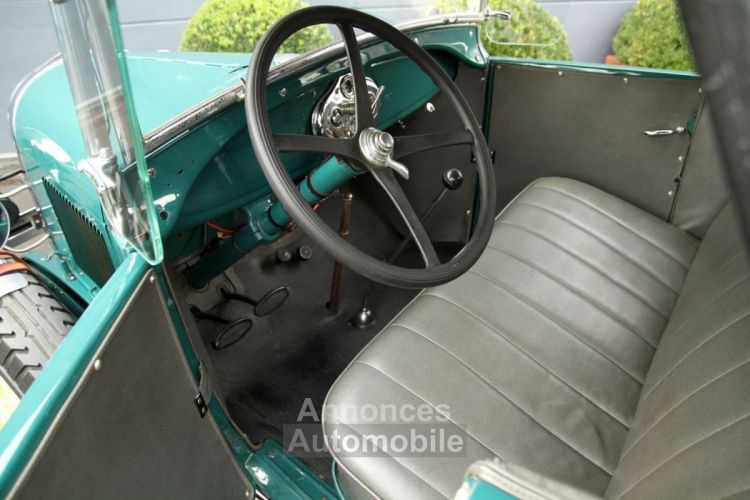 Ford Roadster Modèle A Deluxe - <small></small> 29.900 € <small>TTC</small> - #25