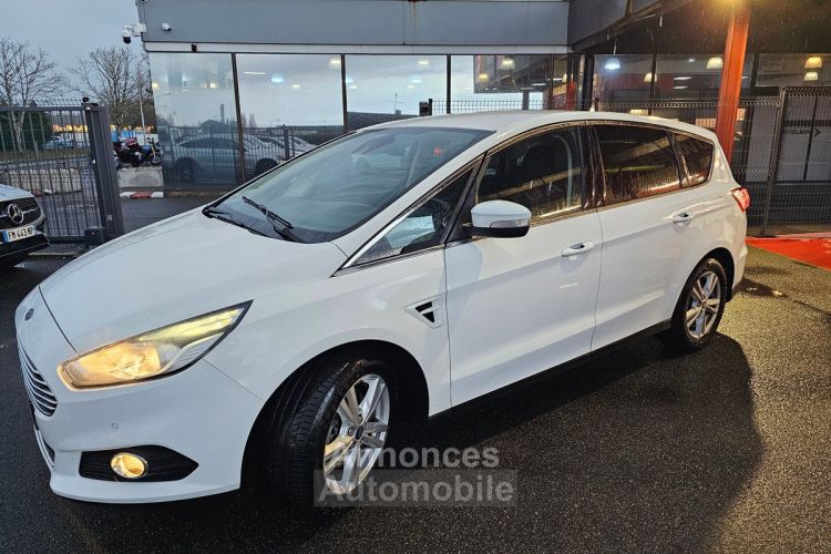 Ford S-MAX 2.0 tdci 117002 KMS - <small></small> 14.990 € <small>TTC</small> - #9