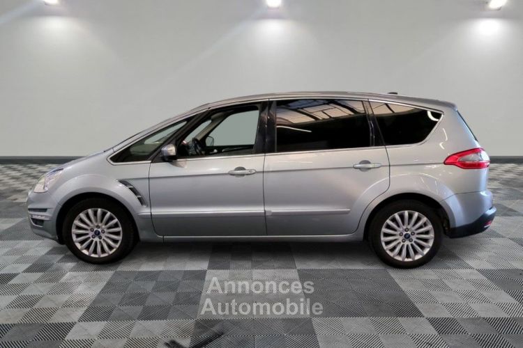 Ford S-MAX 2.0 TDCI 140CH FAP TITANIUM GPS POWERSHIFT 7 PLACES - Prix sur Demande - #4