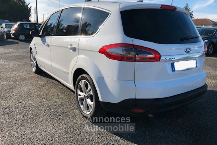 Ford S-MAX 2.0 TDCi 140ch Titanium GPS 7 places - <small></small> 10.950 € <small>TTC</small> - #3