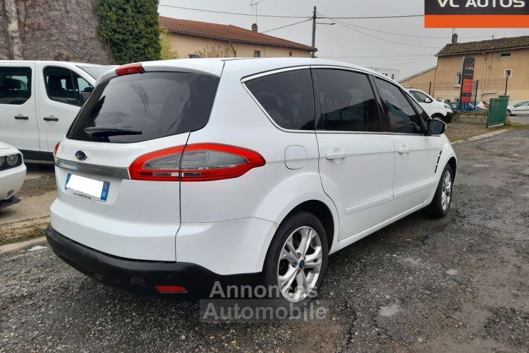 Ford S-MAX 2.0 TDCi 140ch Titanium GPS 7 places - <small></small> 10.950 € <small>TTC</small> - #4