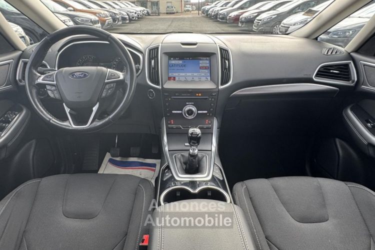 Ford S-MAX 2.0 TDCi - 150 - 7pl Titanium - <small></small> 15.490 € <small>TTC</small> - #6