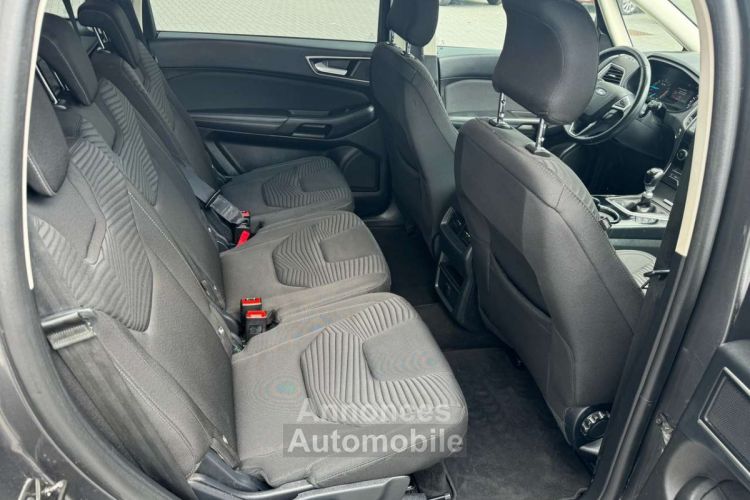 Ford S-MAX 2.0 TDCi Connected AdBlue -- 7 PLACES GARANTIE - <small></small> 23.990 € <small>TTC</small> - #14