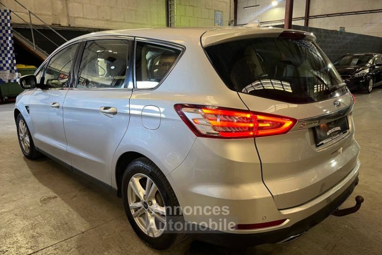 Ford S-MAX II 2.0 TDCi 180ch Stop&Start Executive PowerShift - <small></small> 14.990 € <small>TTC</small> - #4