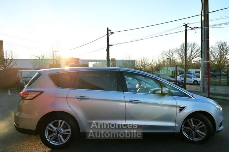 Ford S-MAX Titanium PowerShift 7 Places 2017 2.0 TDCI - <small></small> 16.490 € <small>TTC</small> - #3