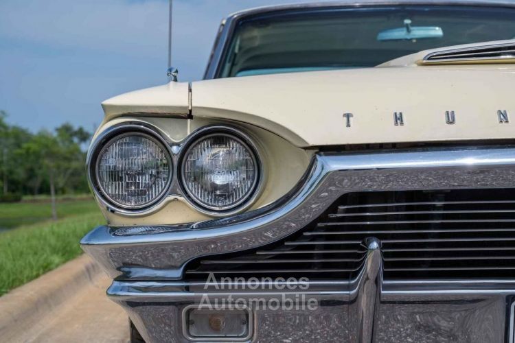 Ford Thunderbird - <small></small> 29.000 € <small>TTC</small> - #17