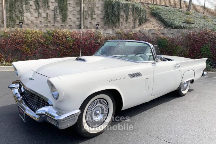 Ford Thunderbird - <small></small> 40.900 € <small>TTC</small> - #2