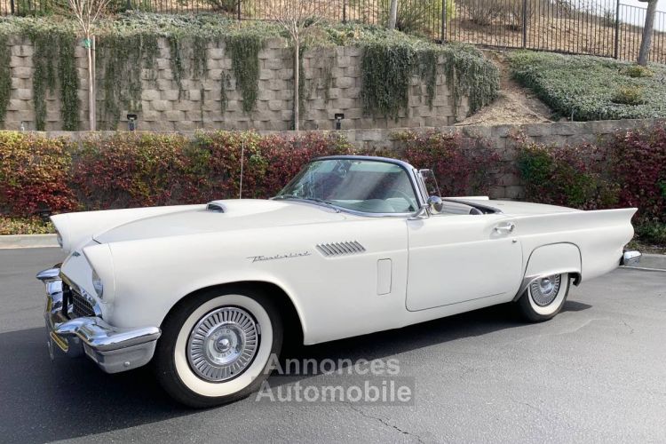 Ford Thunderbird - <small></small> 40.900 € <small>TTC</small> - #3