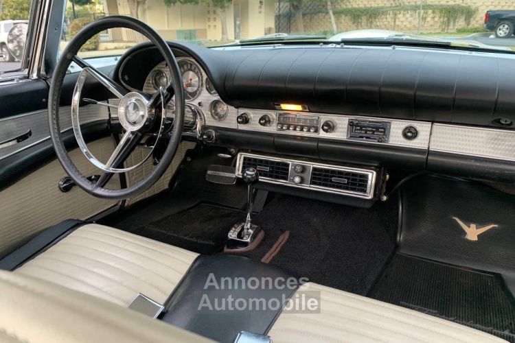 Ford Thunderbird - <small></small> 40.900 € <small>TTC</small> - #23