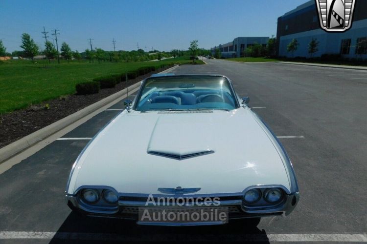 Ford Thunderbird - <small></small> 42.300 € <small>TTC</small> - #4