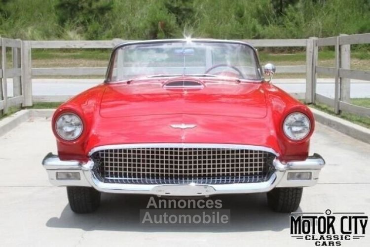 Ford Thunderbird - <small></small> 111.400 € <small>TTC</small> - #6