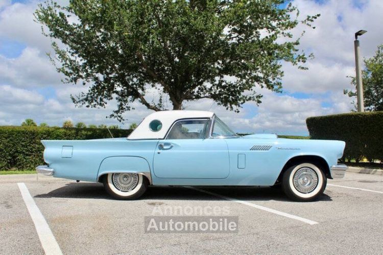 Ford Thunderbird - <small></small> 65.900 € <small>TTC</small> - #2