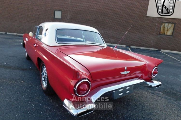 Ford Thunderbird - <small></small> 50.700 € <small>TTC</small> - #4